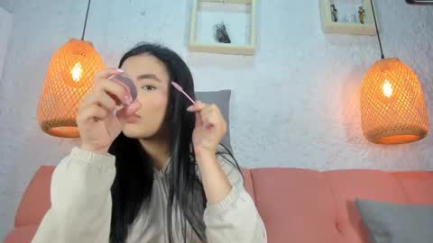 Snapshot of emiily_s chatting on 17, 12, 2025 Emily online show from 17, 12, 2025