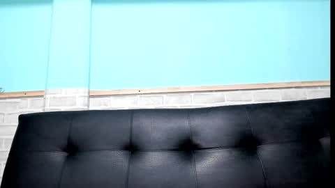 Snapshot of emiily_smile chatting on 13, 2, 2025 Emily online show from 13, 2, 2025