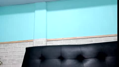 Snapshot of emiily_smile chatting on 17, 2, 2025 Emily online show from 17, 2, 2025