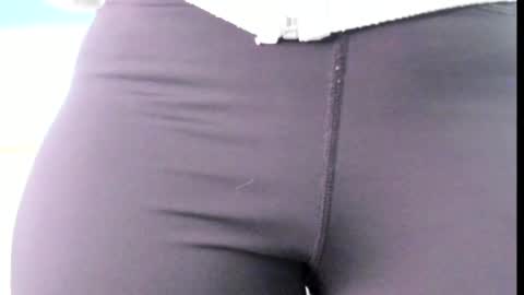 Snapshot of emiily_smile chatting on 18, 2, 2025 Emily online show from 18, 2, 2025