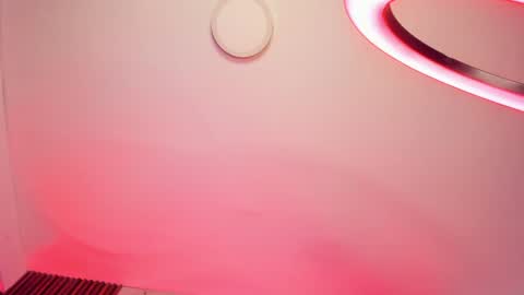   online show from 8, 2, 2025