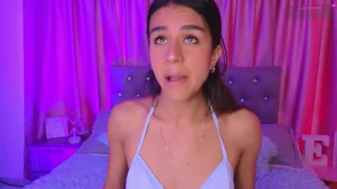 Snapshot of emiiscoot_1 chatting on 13, 2, 2026 Emily online show from 13, 2, 2026