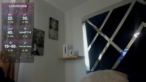 Snapshot of emilayton_ chatting on 14, 1, 2025 emilayton_ online show from 14, 1, 2025
