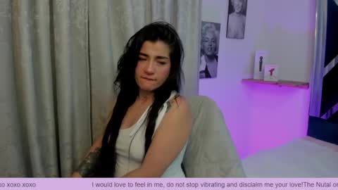 Snapshot of emilayton_ chatting on 6, 2, 2025 emilayton_ online show from 6, 2, 2025