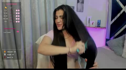 Snapshot of emilayton_ chatting on 9, 2, 2025 emilayton_ online show from 9, 2, 2025