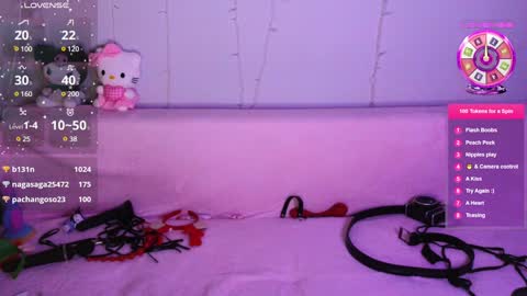 Snapshot of emili_blanc chatting on 30, 12, 2024 Emili online show from 30, 12, 2024