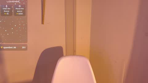 Snapshot of emili_blanc chatting on 14, 1, 2025 Emili online show from 14, 1, 2025