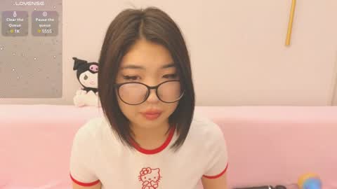 Snapshot of emili_blanc chatting on 28, 1, 2025 Emili online show from 28, 1, 2025