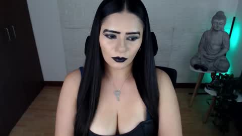 Snapshot of emili_evans_ chatting on 16, 2, 2026 POWERFULL GODDESS EMILI online show from 16, 2, 2026