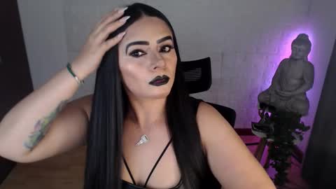 Snapshot of emili_evans_ chatting on 5, 3, 2026 POWERFULL GODDESS EMILI online show from 5, 3, 2026