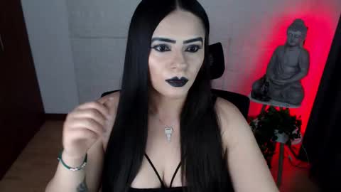 Snapshot of emili_evans_ chatting on 21, 3, 2026 POWERFULL GODDESS EMILI online show from 21, 3, 2026