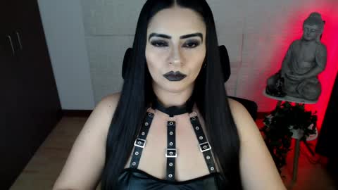 Snapshot of emili_evans_ chatting on 31, 3, 2026 POWERFULL GODDESS EMILI online show from 31, 3, 2026