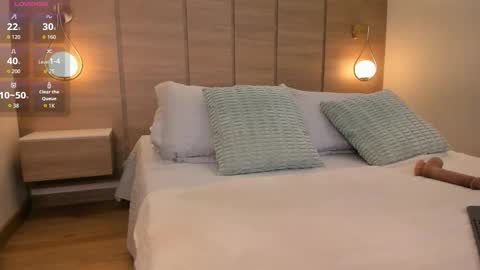 Snapshot of emilia_1040 chatting on 18, 9, 2025 emilia_1040 online show from 18, 9, 2025