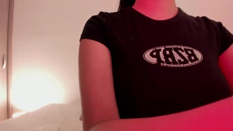 Snapshot of emilia_ghendle chatting on 19, 12, 2024 Emilia Big Boobs online show from 19, 12, 2024