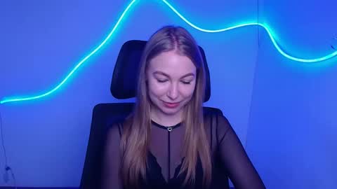 Emilia online show from 12, 9, 2025