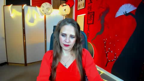 Emilia Bedy online show from 12, 9, 2025