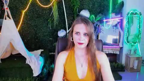 Emilia Bedy online show from 15, 11, 2025