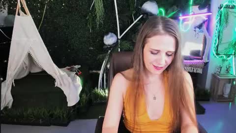 Emilia Bedy online show from 27, 11, 2025