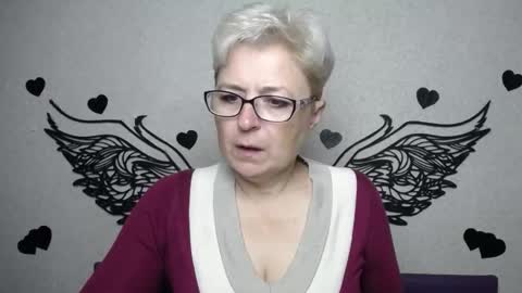 EmiliaGree online show from 16, 9, 2025