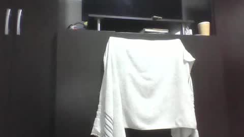 emiliahoney online show from 16, 12, 2025