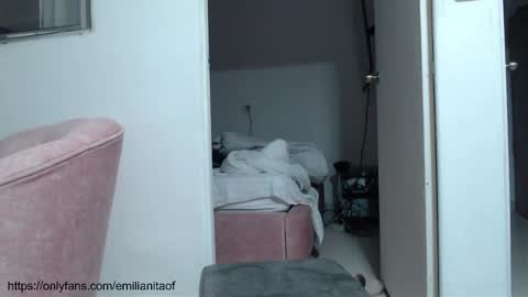 Snapshot of emilianita chatting on 30, 10, 2025 emilianita online show from 30, 10, 2025