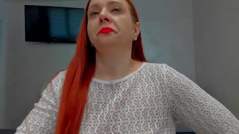 Emiliana online show from 15, 4, 2026