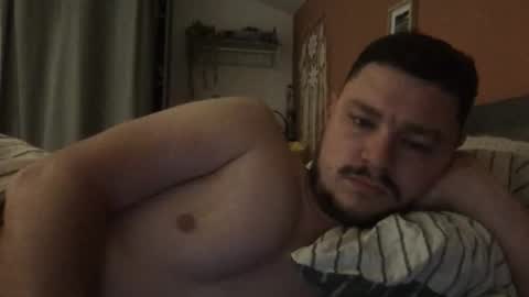 emiliano1256 online show from 20, 4, 2026