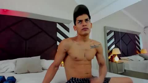 EmilianoBrl online show from 12, 9, 2025