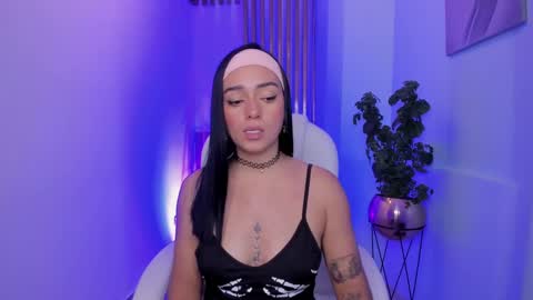 EmiliaRose online show from 2, 3, 2025