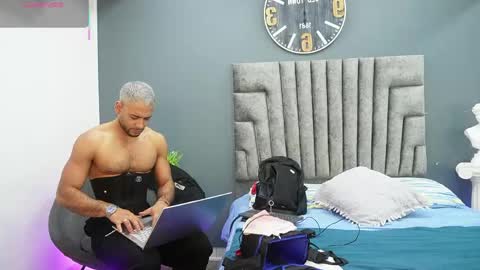 Emilio online show from 31, 5, 2026