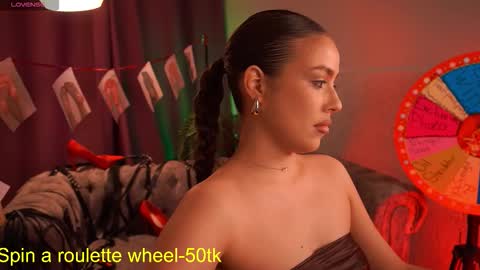  Emiliya  online show from 17, 9, 2025