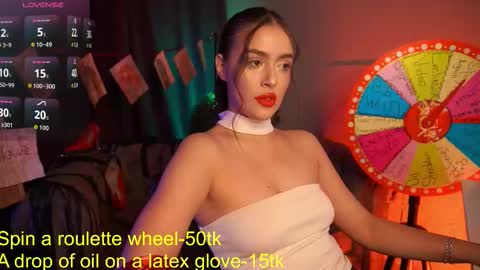  Emiliya  online show from 20, 9, 2025