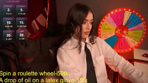  Emiliya  online show from 28, 9, 2025