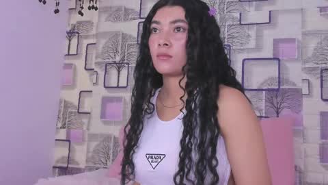 Emilly online show from 12, 5, 2026