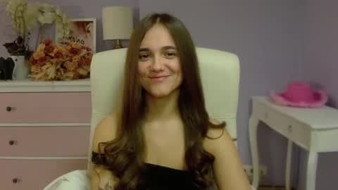 Emilly online show from 30, 1, 2025