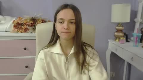 Emilly online show from 9, 2, 2026