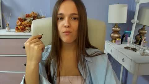 Emilly online show from 11, 3, 2026