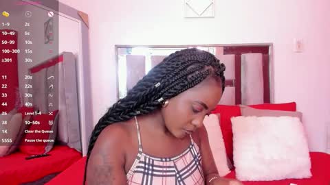 Emilly Roa online show from 9, 3, 2026