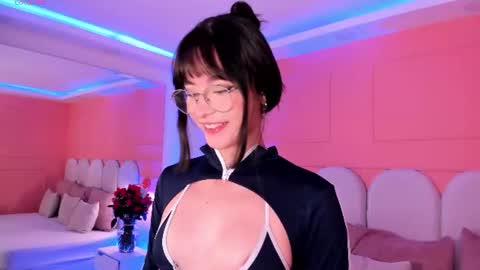 Emilly  online show from 15, 7, 2026