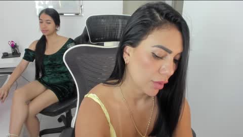Emilly  online show from 18, 12, 2024