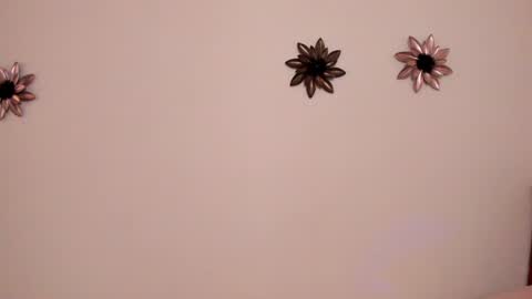 Snapshot of emillygonzalez chatting on 8, 2, 2025 . . online show from 8, 2, 2025