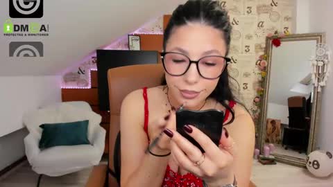 EmillyTaylor online show from 26, 5, 2026
