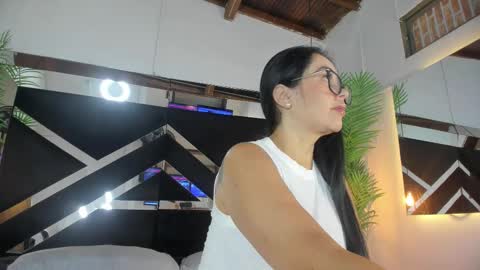 Emily  online show from 25, 3, 2026