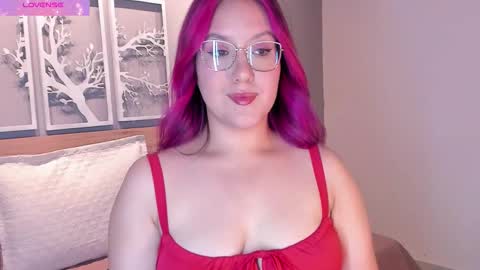 Emily online show from 5, 12, 2025