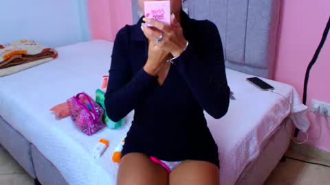  E M I L Y  online show from 8, 10, 2025