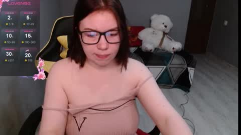 Snapshot of emily_amorre chatting on 23, 9, 2025 Emily 3 online show from 23, 9, 2025