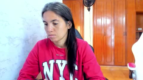 Emily and Soffy online show from 24, 2, 2026