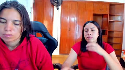 Emily and Soffy online show from 1, 5, 2026