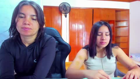 Snapshot of emily_and_soffy chatting on 19, 5, 2026 Emily and Soffy online show from 19, 5, 2026