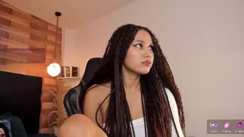 emily_brown04 online show from 25, 10, 2025